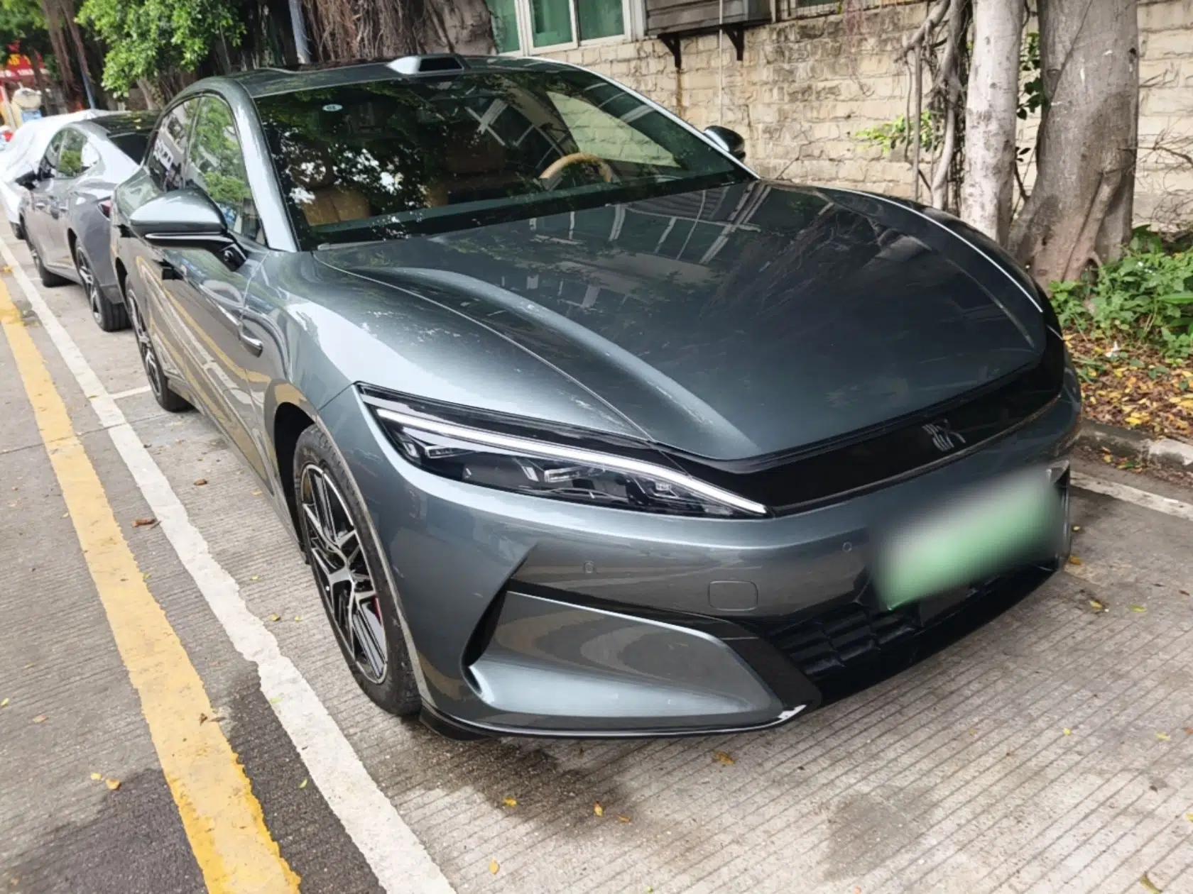 BYD Han L 2025 DM-p Four-Wheel-Drive LiDAR Flagship Model — миниатюра 3