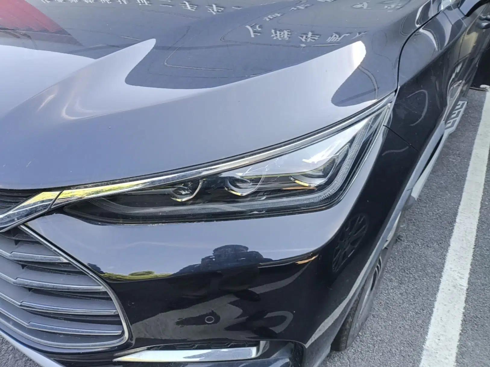 BYD Tang 2018 2.0T Automatic SmartConnect Luxury Edition 5 Seats China V Standard — миниатюра 8