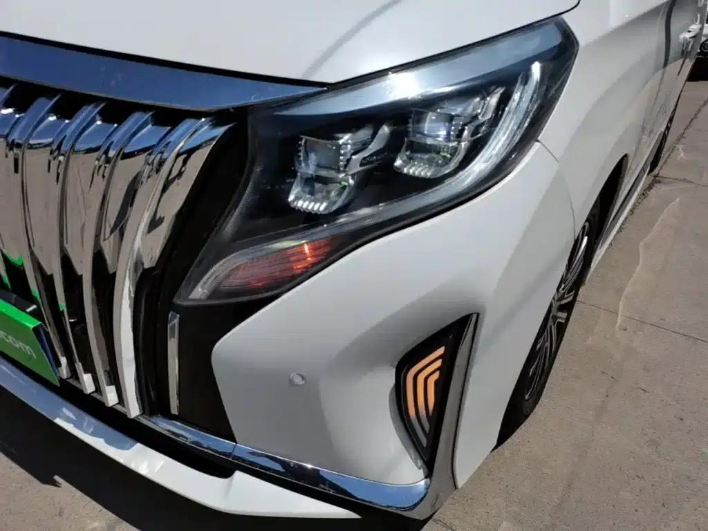 Trumpchi M8 2021 Leading Series 390T Premium Edition — миниатюра 24