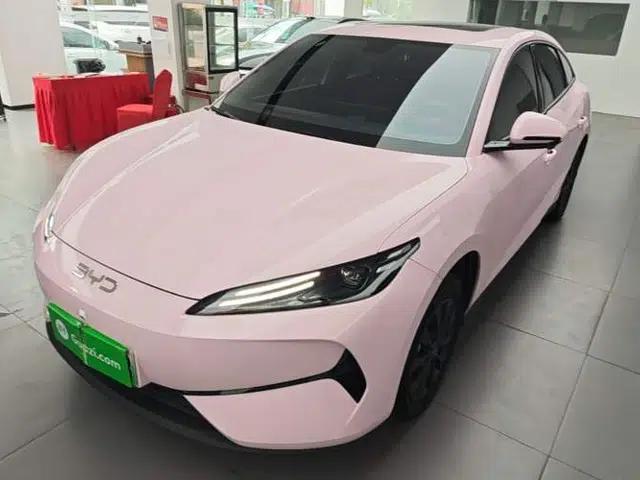 BYD e7 2025 Model 520 Smart Travel Edition