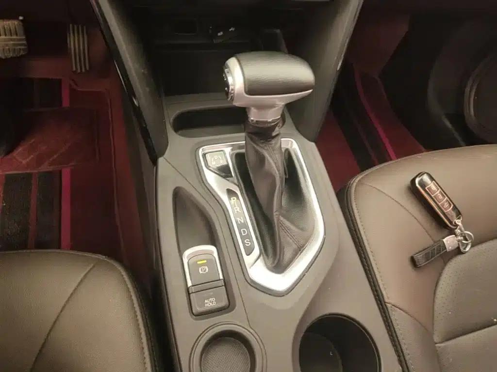 Trumpchi GS4 2017 235T Automatic 2WD Luxury Intelligent Edition — миниатюра 14