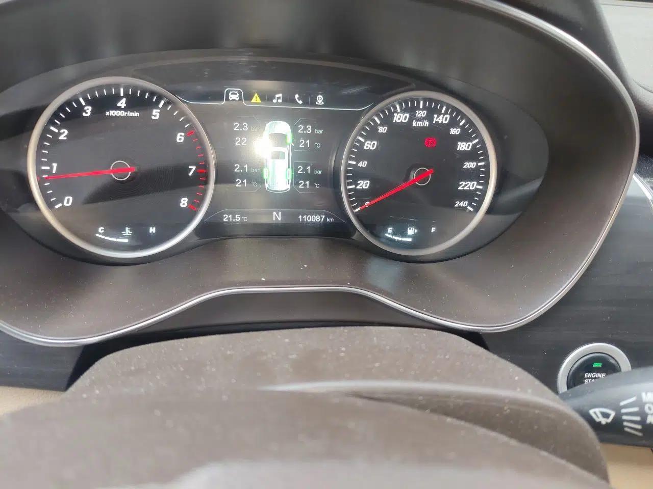 Baojun 730 2017 1.8L iAMT Prestige Version 7 Seats — миниатюра 12
