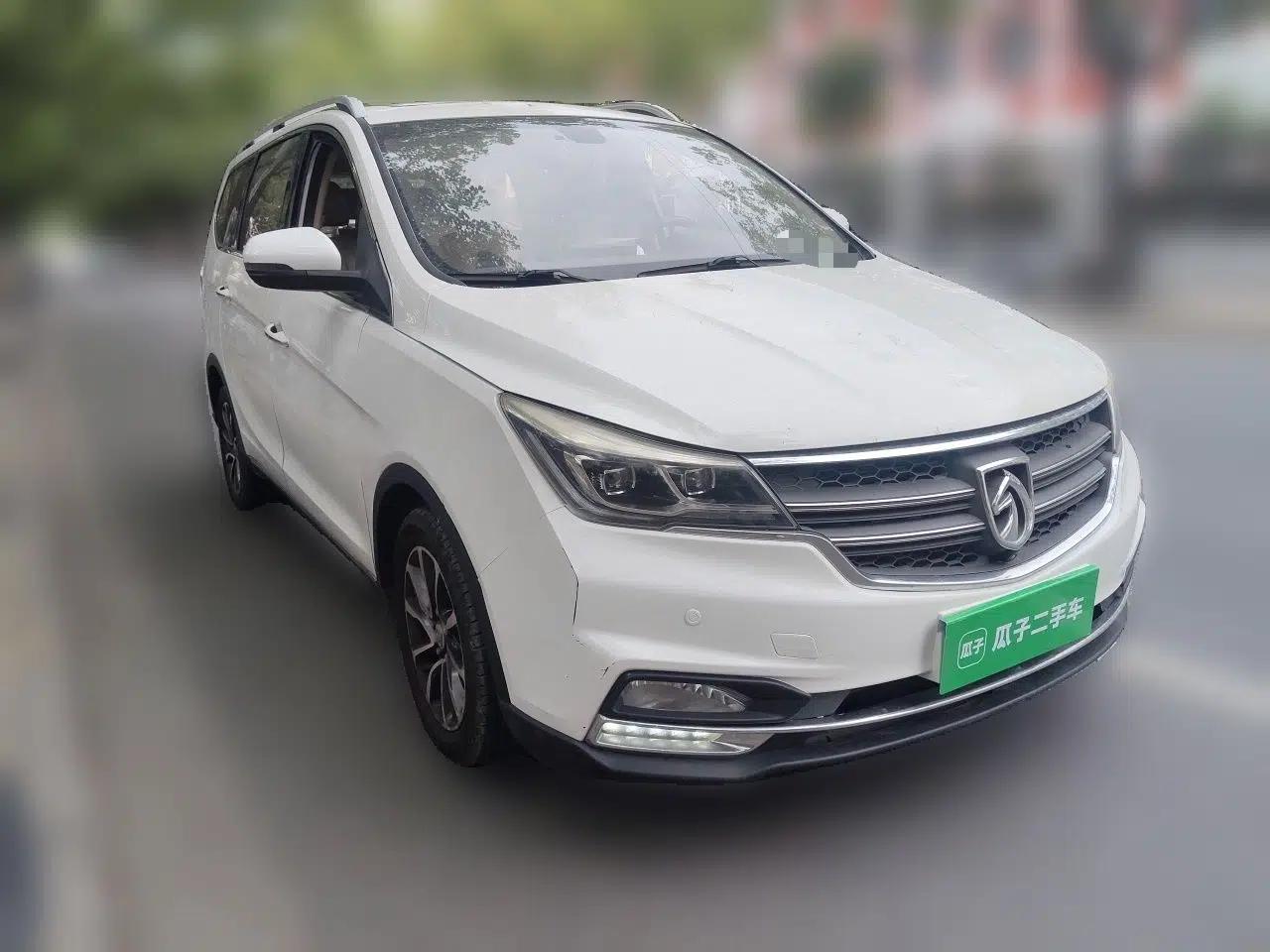 Baojun 730 2017 1.8L iAMT Prestige Version 7 Seats — миниатюра 3