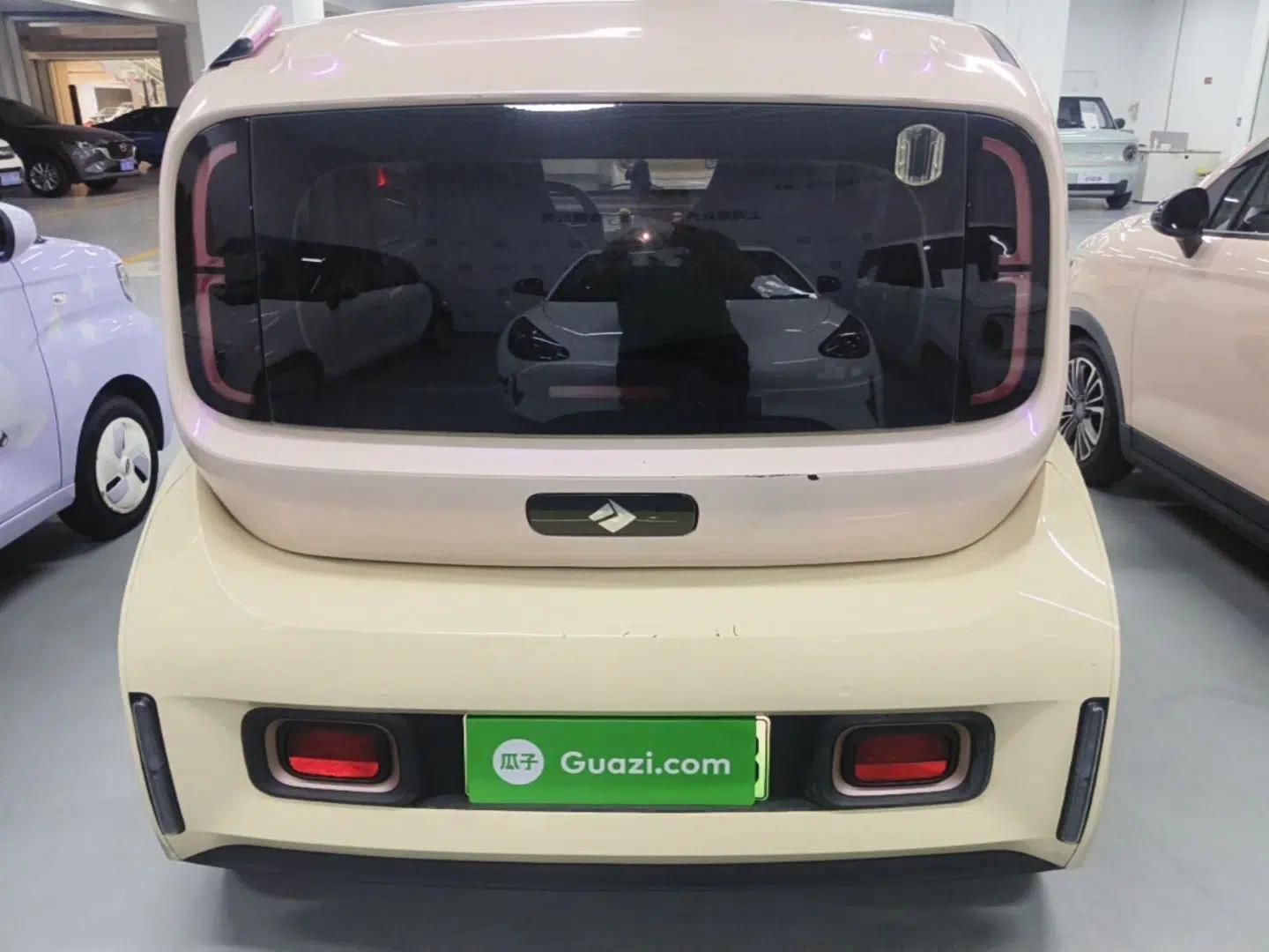Baojun KiWi EV 2021 Designer Lithium Iron Phosphate — миниатюра 5