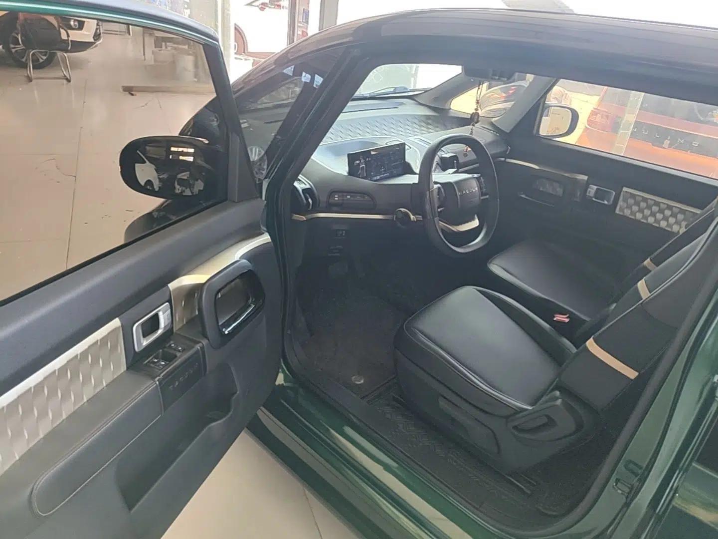 Baojun KiWi EV 2022 Designer Lite Edition Ternary Lithium — миниатюра 18