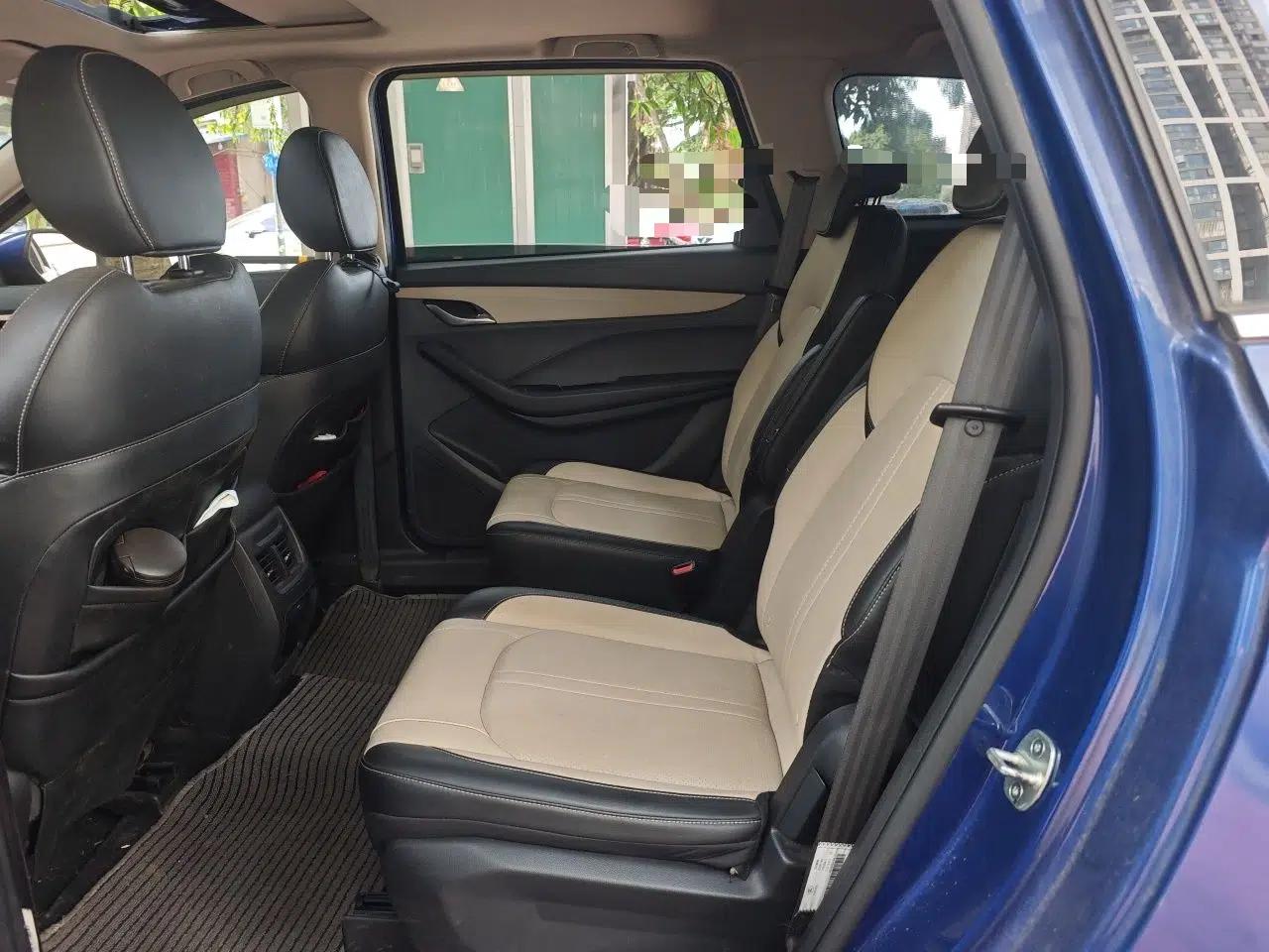 Baojun 360 2018 1.5L Automatic Luxury Version China V — миниатюра 17