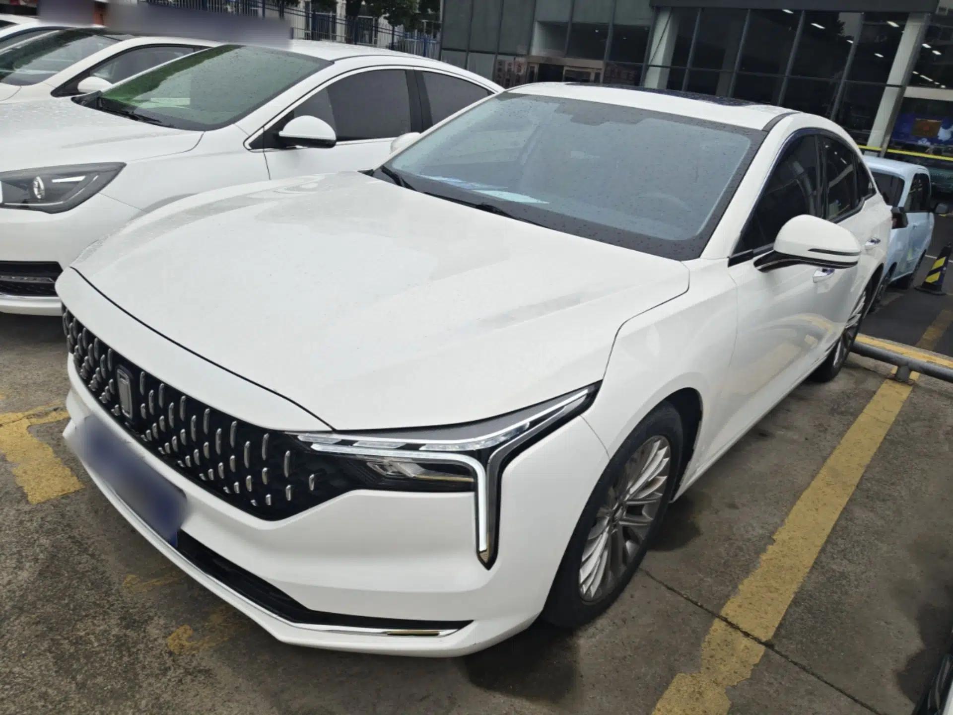 Bestune B70 2022 Third Generation 1.5T Automatic Enjoyment Version — миниатюра 1