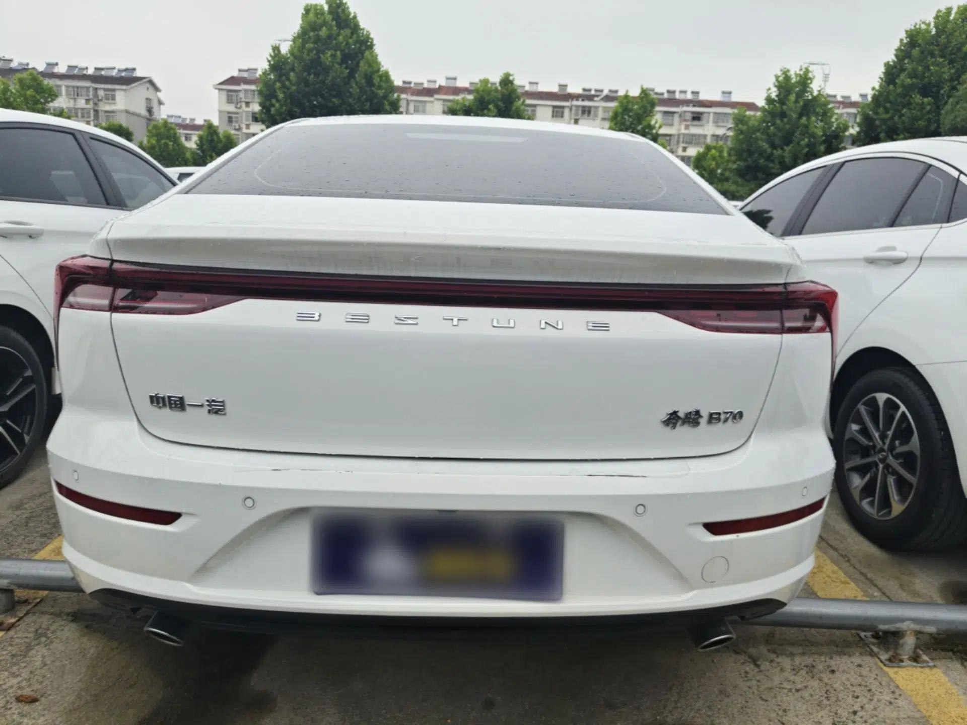 Bestune B70 2022 Third Generation 1.5T Automatic Enjoyment Version — миниатюра 5