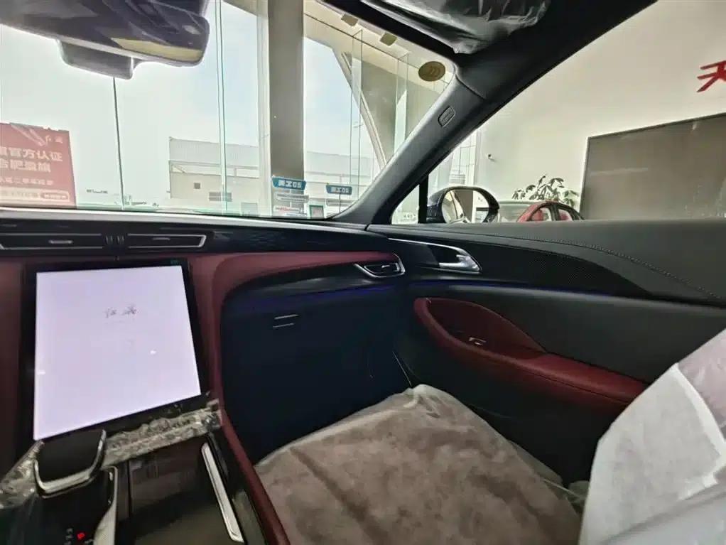 Hongqi H5 2025 2.0T Automatic Xuanying Edition — миниатюра 5