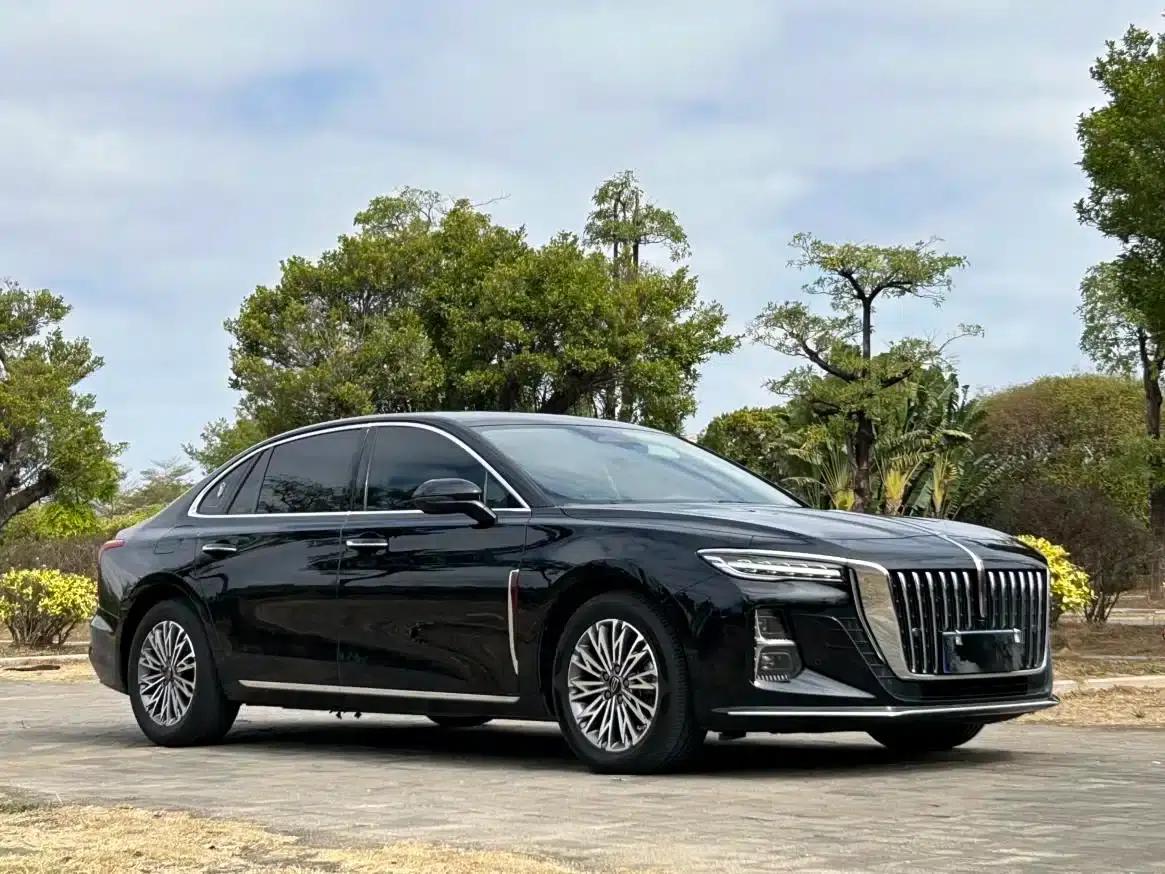 Hongqi H5 2023 2.0T Automatic Intelligent Flagship Edition — миниатюра 3