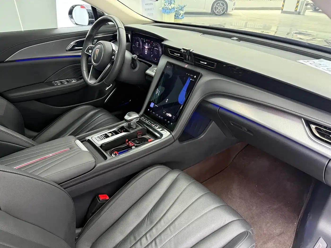 Hongqi H5 2024 2.0T Automatic Intelligent Flagship Edition — миниатюра 8