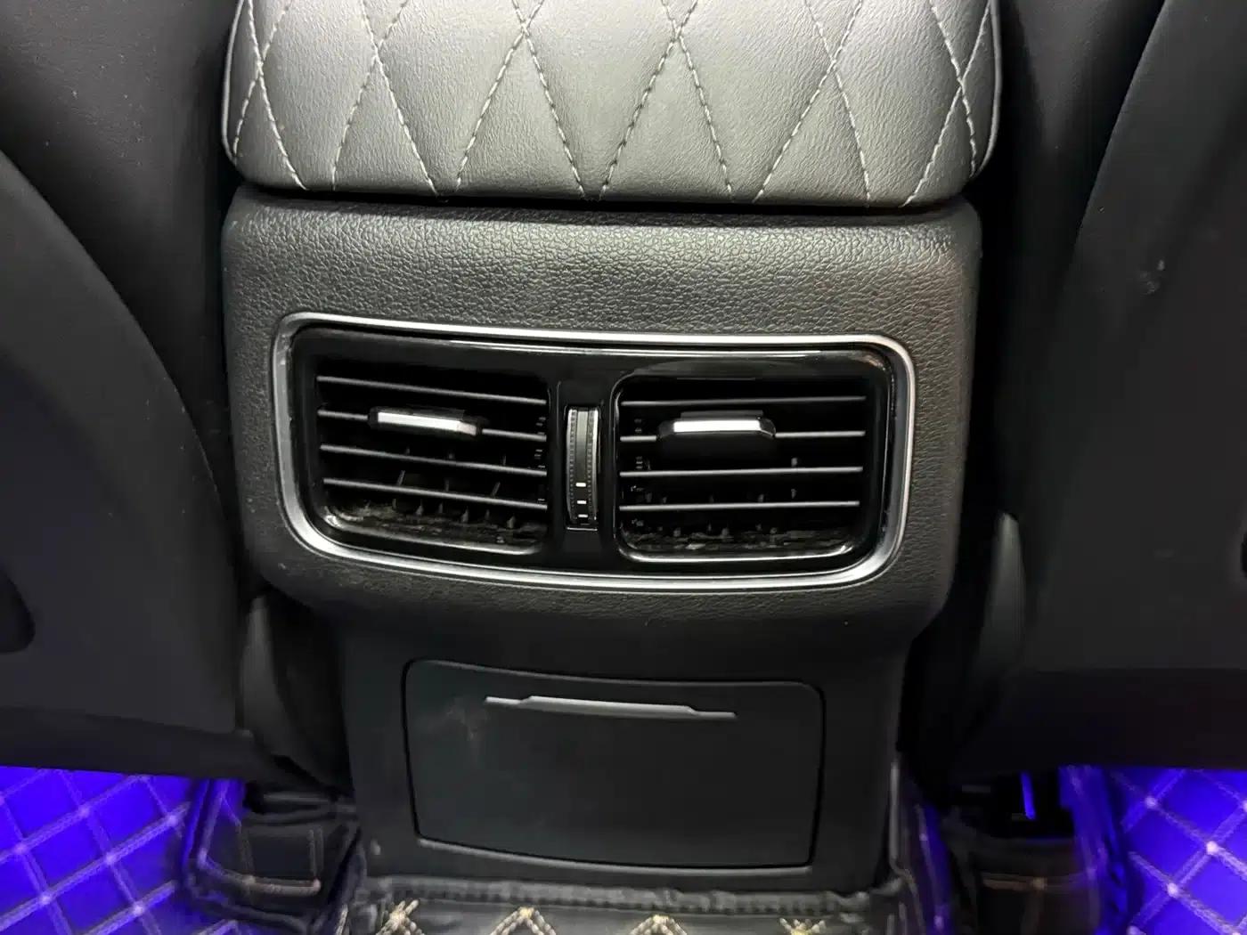 Hongqi HS5 2022 Facelift 2.0T Intelligent Flagship Edition — миниатюра 14