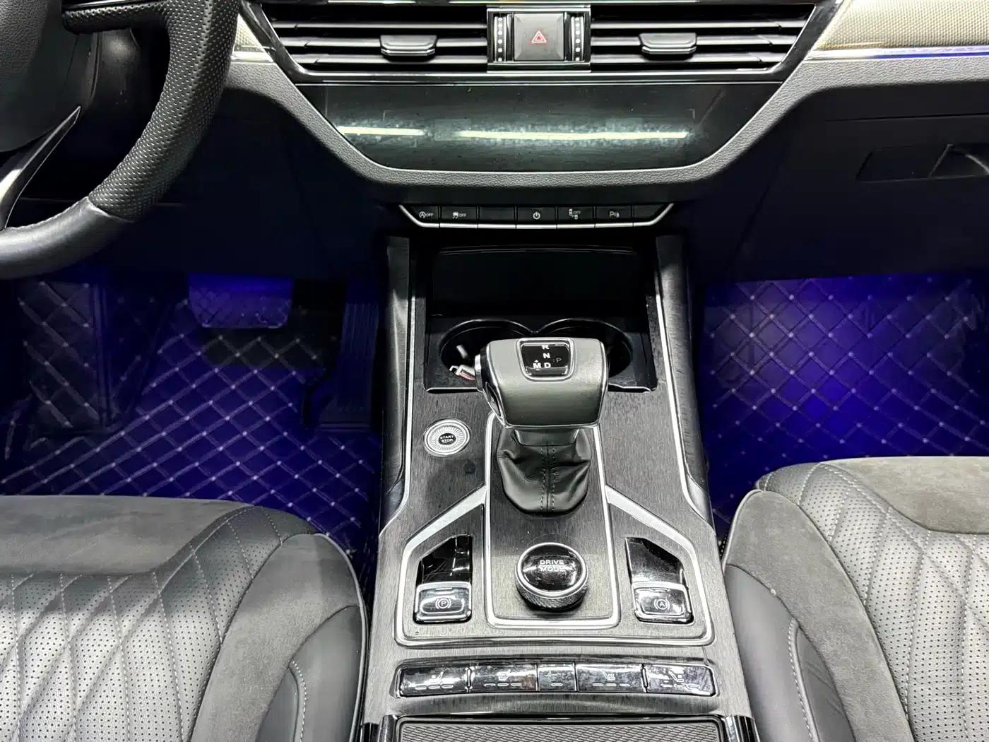 Hongqi HS5 2022 Facelift 2.0T Intelligent Flagship Edition — миниатюра 15