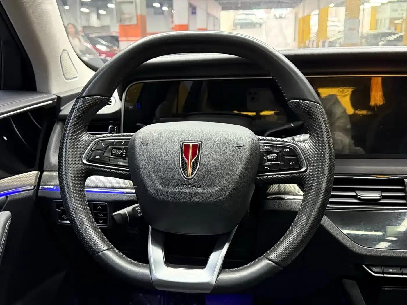 Hongqi HS5 2022 Facelift 2.0T Intelligent Flagship Edition — миниатюра 17