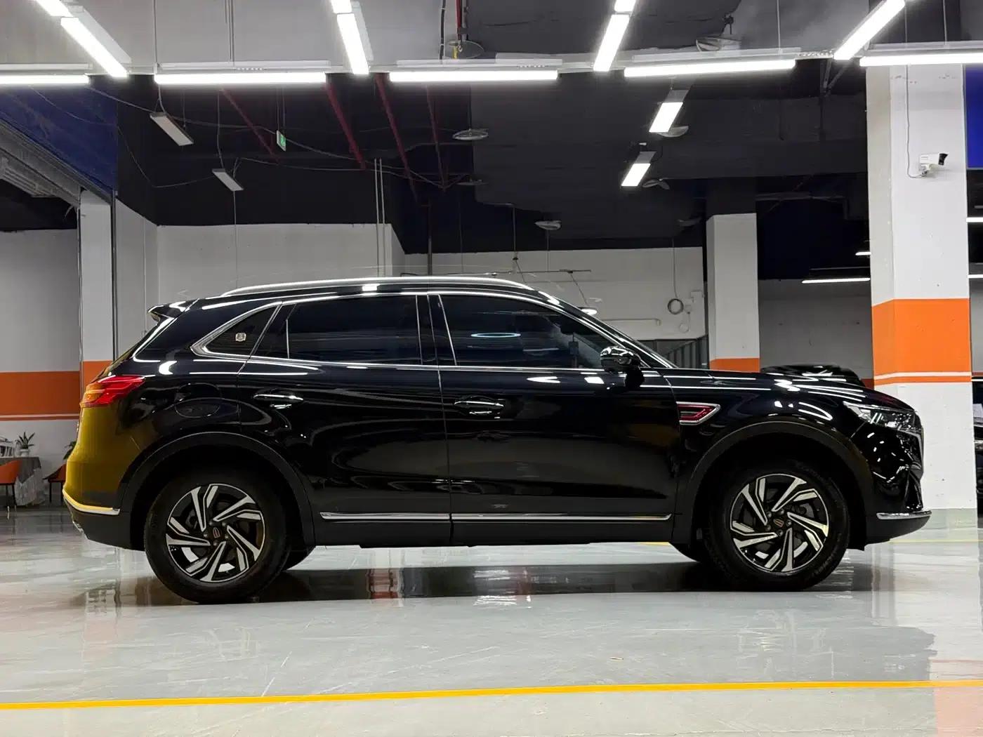 Hongqi HS5 2022 Facelift 2.0T Intelligent Flagship Edition — миниатюра 4