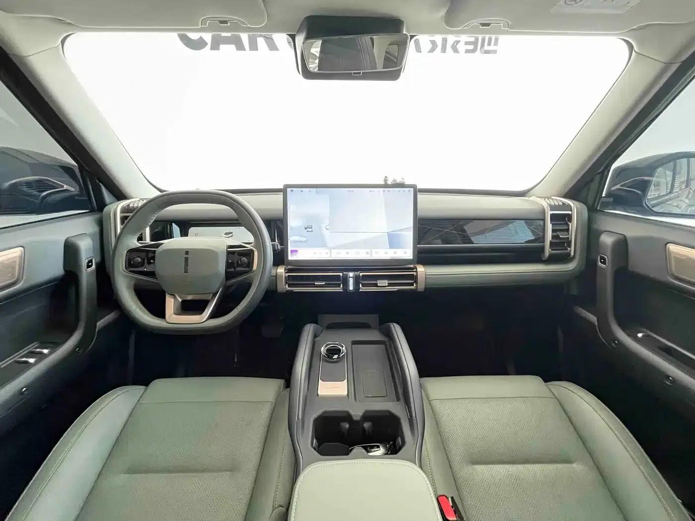 iCAR 03 2024 Model 472km Four-Wheel Drive Long Range Version — миниатюра 15