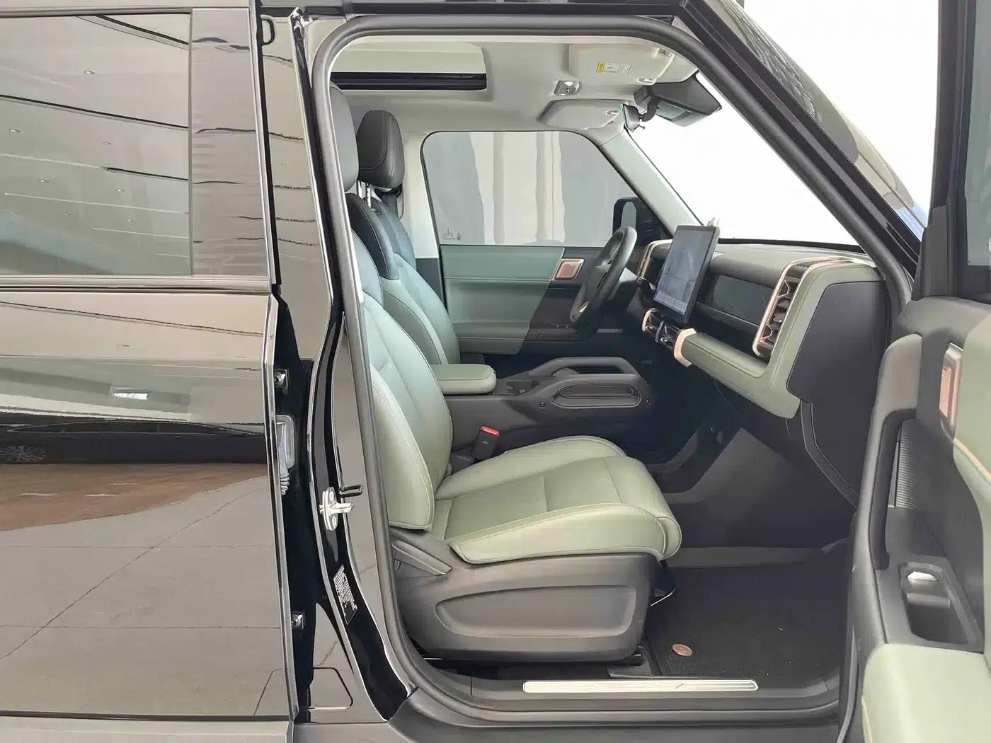 iCAR 03 2024 Model 472km Four-Wheel Drive Long Range Version — миниатюра 8