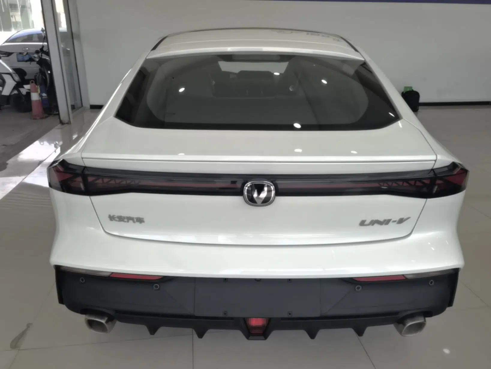 CHANGAN UNI-V 2024 1.5T High-Energy Version — миниатюра 5