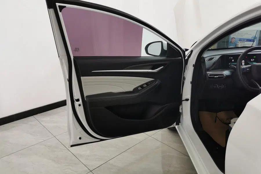 CHANGAN Eado 2021 PLUS Blue Whale NE 1.4T GDI DCT Flagship Model — миниатюра 23