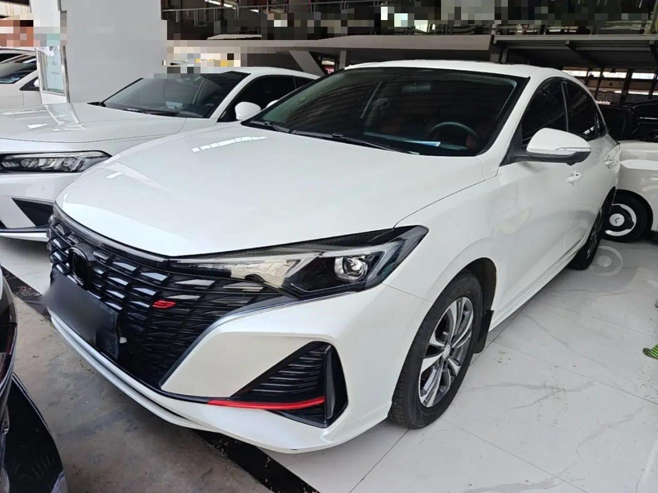 CHANGAN Eado 2023 Changan Edition PLUS Blue Whale NE 1.4T GDI DCT Prestige Version — миниатюра 1