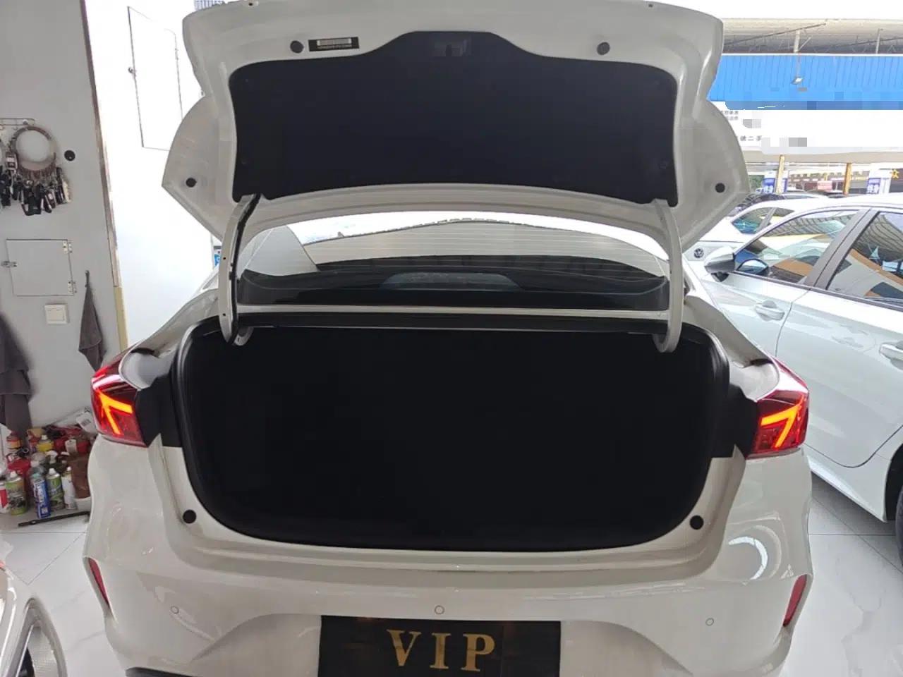 CHANGAN Eado 2023 Changan Edition PLUS Blue Whale NE 1.4T GDI DCT Prestige Version — миниатюра 22