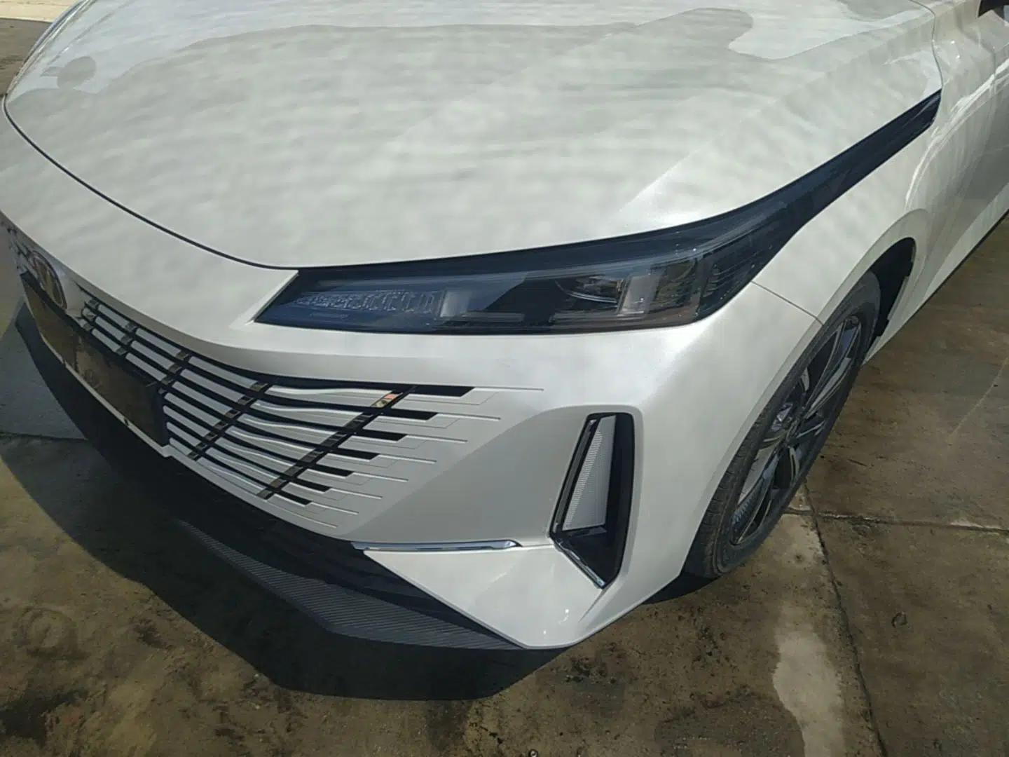 CHANGAN Eado 2025 Blue Whale 1.5T 500Bar Prestige Model — миниатюра 8