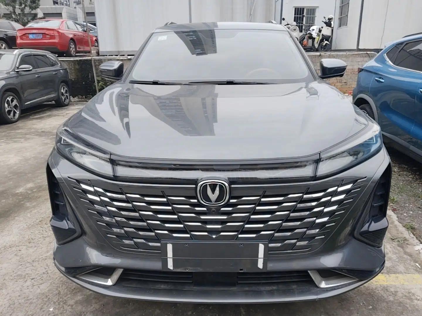 CHANGAN CS75 PLUS 2023 3rd Generation 1.5T Automatic Prestige Model — миниатюра 2