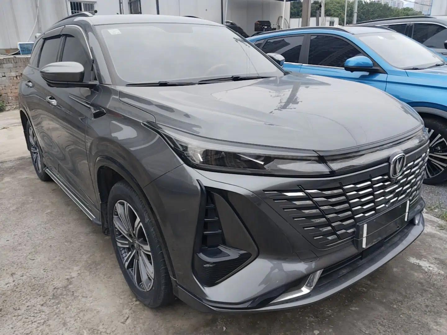 CHANGAN CS75 PLUS 2023 3rd Generation 1.5T Automatic Prestige Model — миниатюра 3