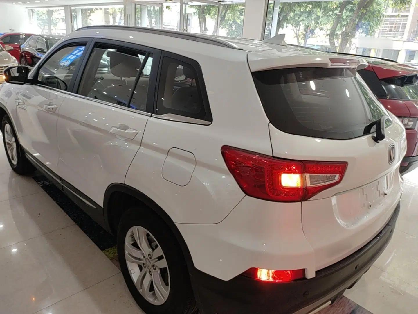 CHANGAN CS75 2016 1.8T Automatic Elite Model China V Standard — миниатюра 4