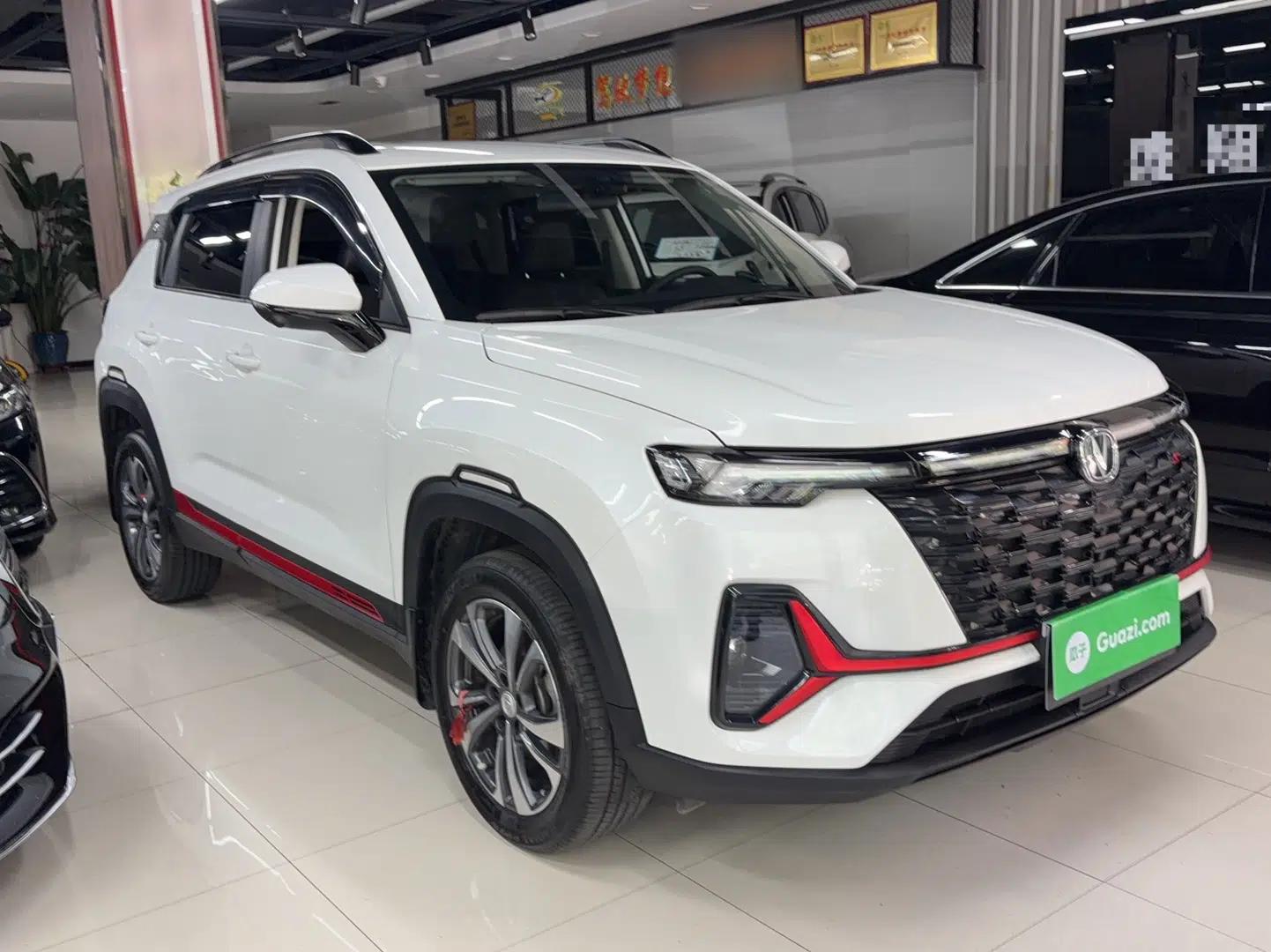 CHANGAN CS35PLUS 2023 Enjoy Edition 1.4T DCT Luxury Model — миниатюра 4