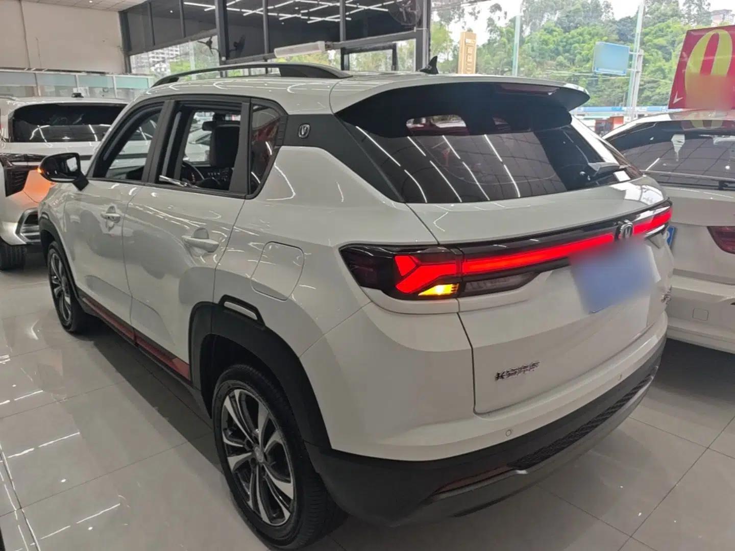 CHANGAN CS35PLUS 2023 Enjoy Edition 1.4T DCT Luxury Model — миниатюра 4