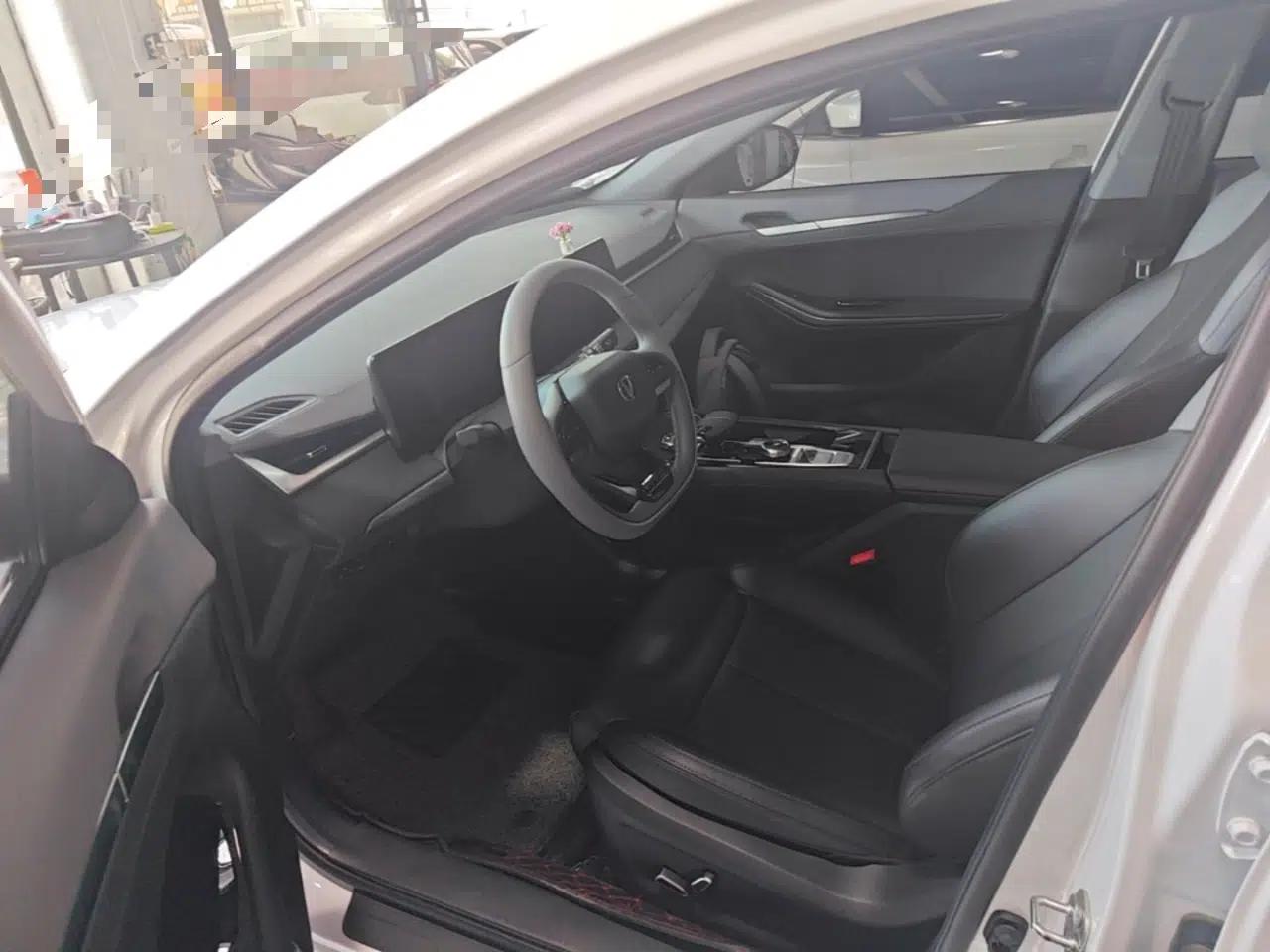 CHANGAN Ruicheng PLUS 2023 1.5T DCT Prestige Edition — миниатюра 18