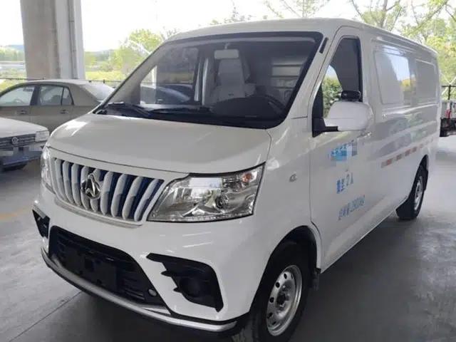 CHANGAN KAICHENG Ruixing EM80 2023 Liftback Design 2-Seater Base Version 38.7 kWh