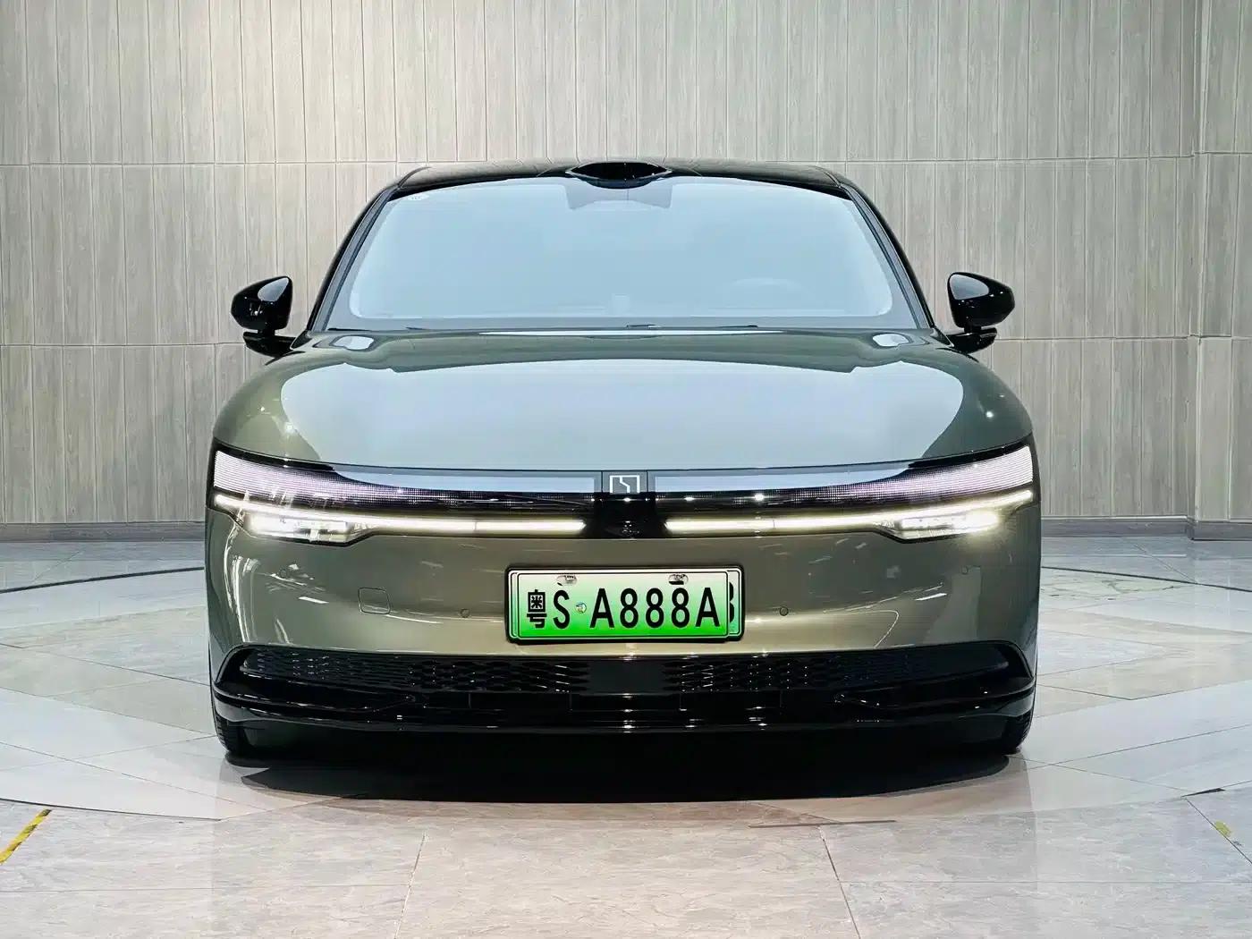 Jike 007 2025 Long Range Rear-Wheel Drive Intelligent Driving Edition 100kWh — миниатюра 5