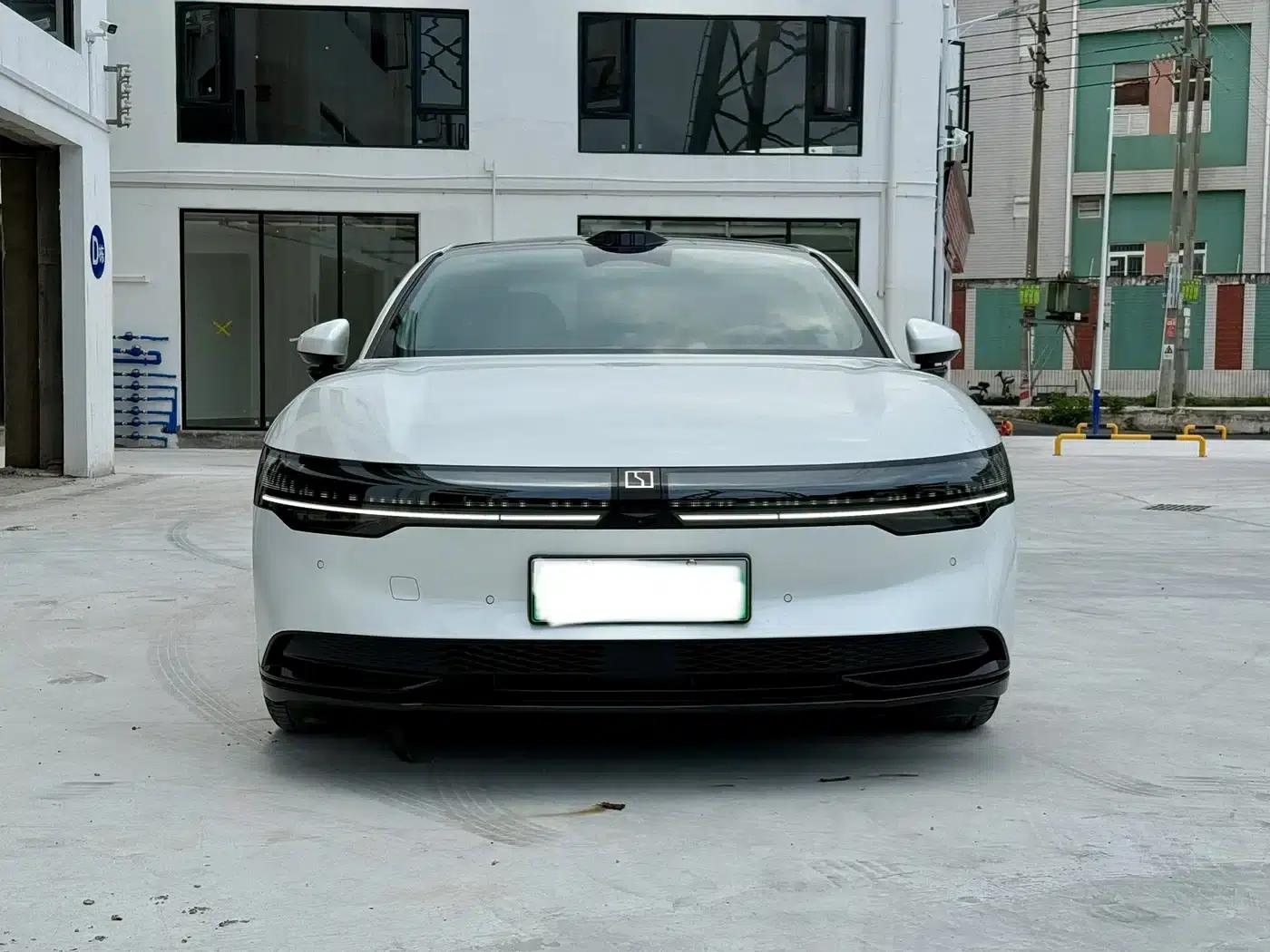 Jike 007 2025 Long Range Rear-Wheel Drive Intelligent Driving Edition 100kWh — миниатюра 2