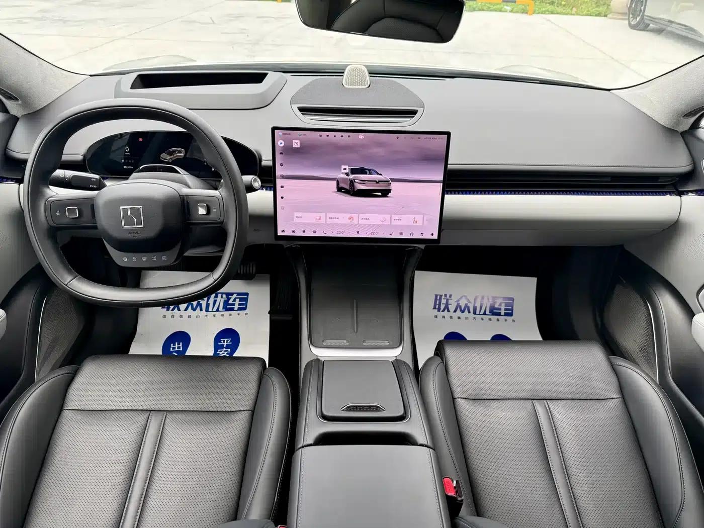 Jike 007 2025 Long Range Rear-Wheel Drive Intelligent Driving Edition 100kWh — миниатюра 11