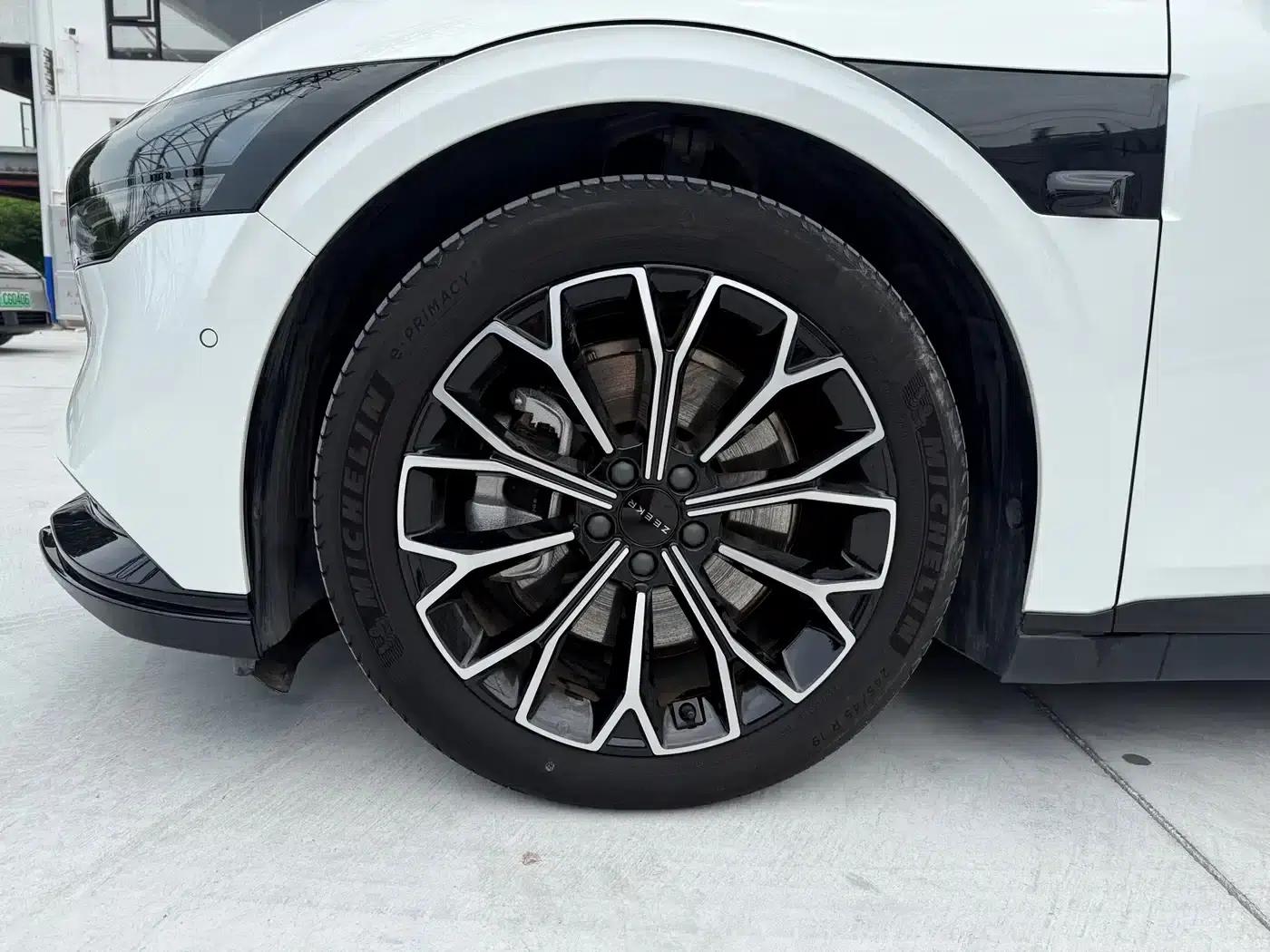 Jike 007 2025 Long Range Rear-Wheel Drive Intelligent Driving Edition 100kWh — миниатюра 21