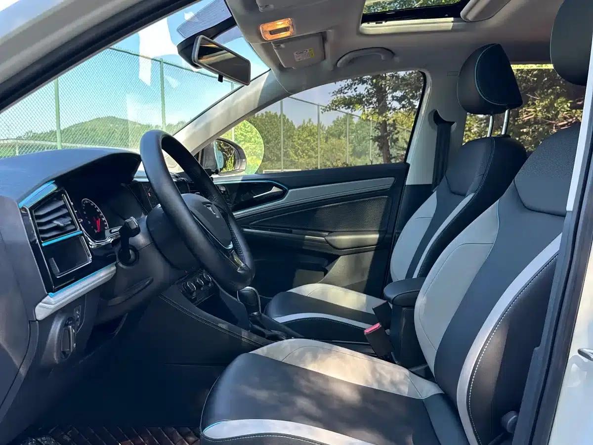 Jetta VS5 2022 280TSI Automatic High Gloss Enjoyment Edition — миниатюра 4