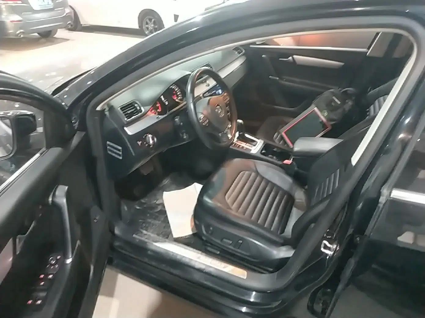 Volkswagen Magotan 2016 1.8TSI Smart Enjoyment Leading Model — миниатюра 18