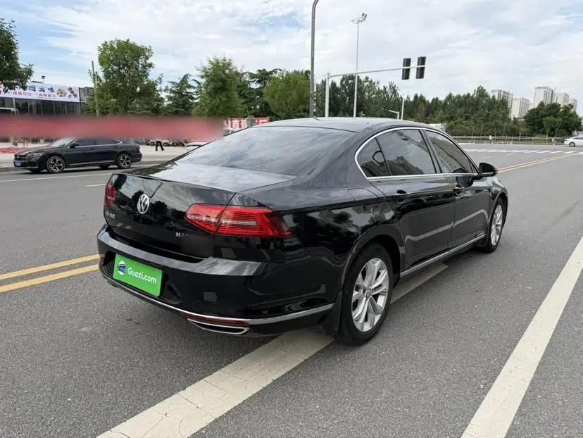 Volkswagen Magotan 2017 330TSI DSG Luxury Model — миниатюра 20