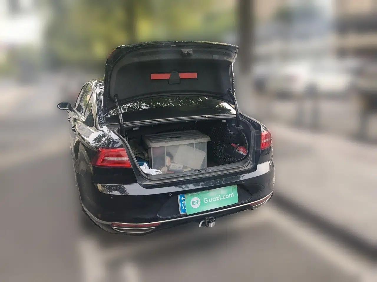 Volkswagen Magotan 2019 330TSI DSG Leading Edition China V Standard — миниатюра 19