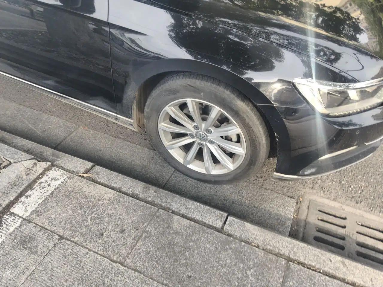 Volkswagen Magotan 2019 330TSI DSG Leading Edition China V Standard — миниатюра 8