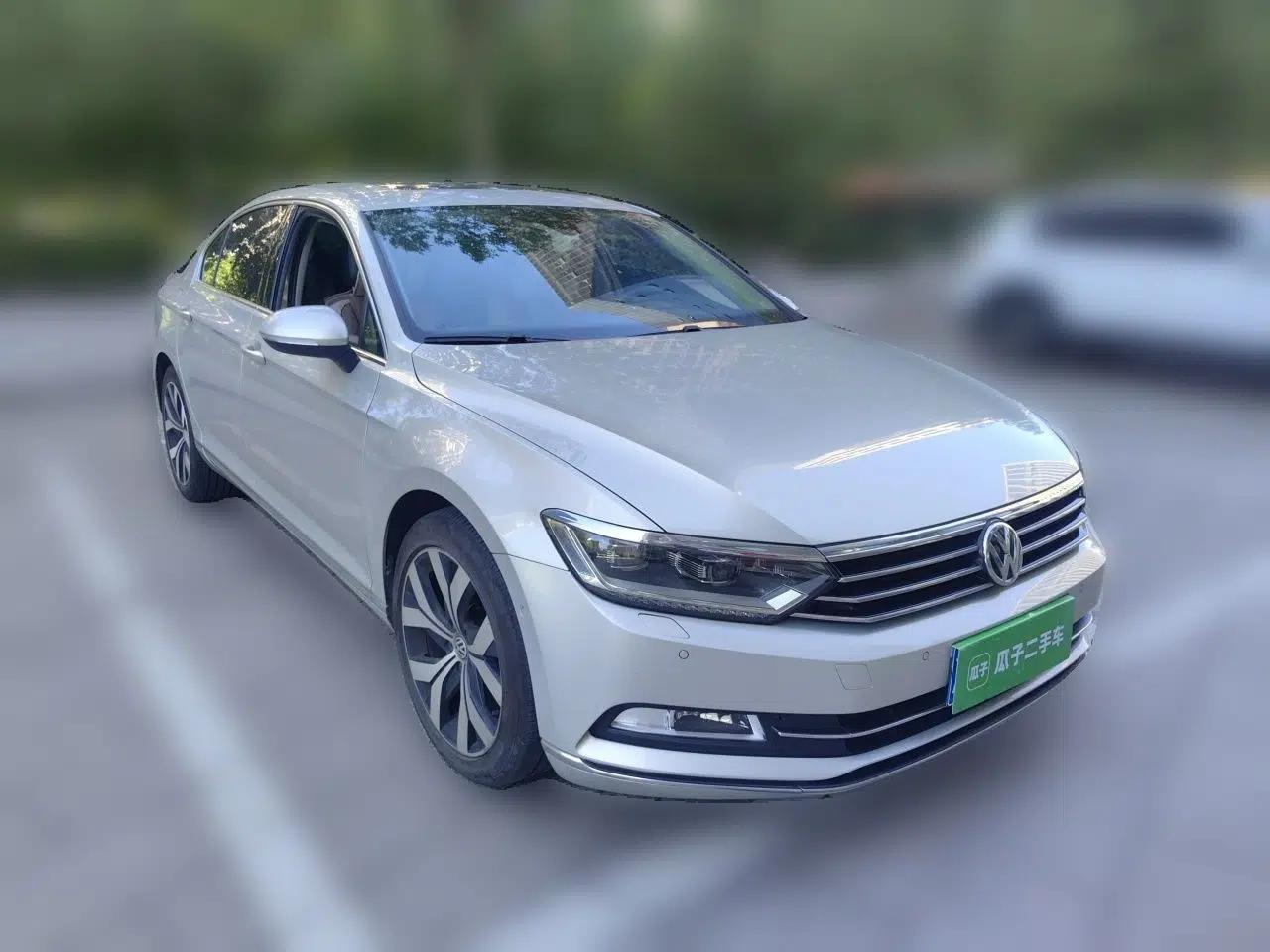 Volkswagen Magotan 2017 380TSI DSG Prestige Edition — миниатюра 3