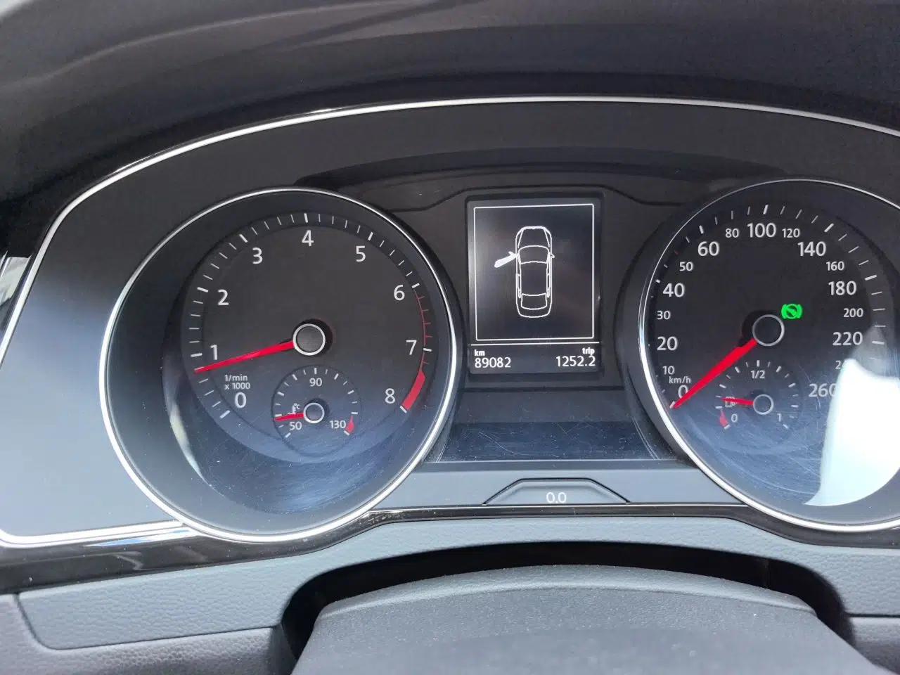 Volkswagen Magotan 2017 330TSI DSG Luxury Model — миниатюра 12