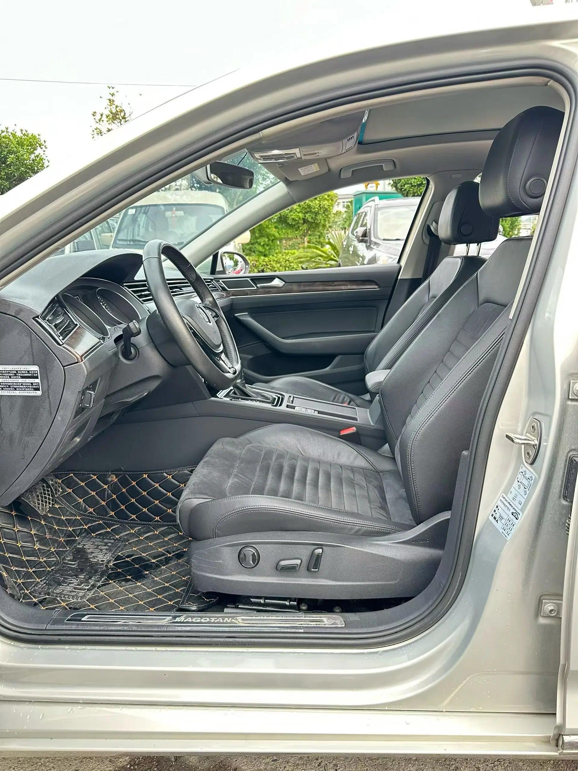 Volkswagen Magotan 2017 330TSI DSG Luxury Model — миниатюра 10