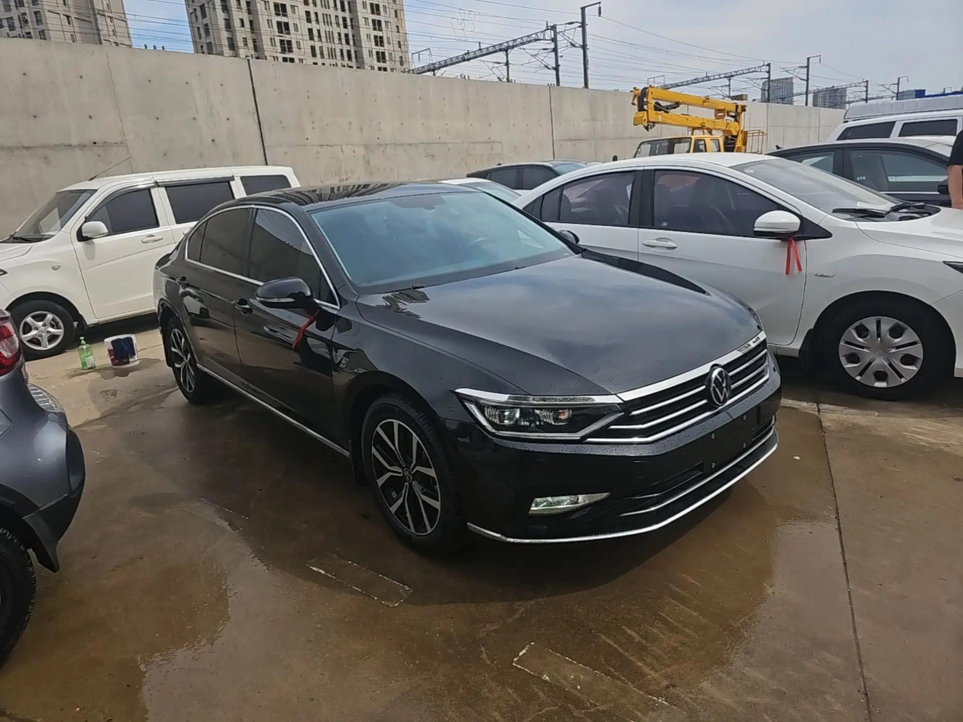 Volkswagen Magotan 2020 330TSI DSG Leading Model — миниатюра 3