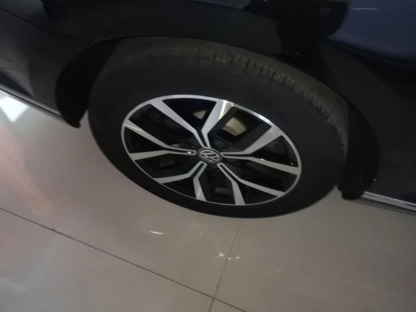 Volkswagen Magotan 2020 330TSI DSG Leading Model — миниатюра 11