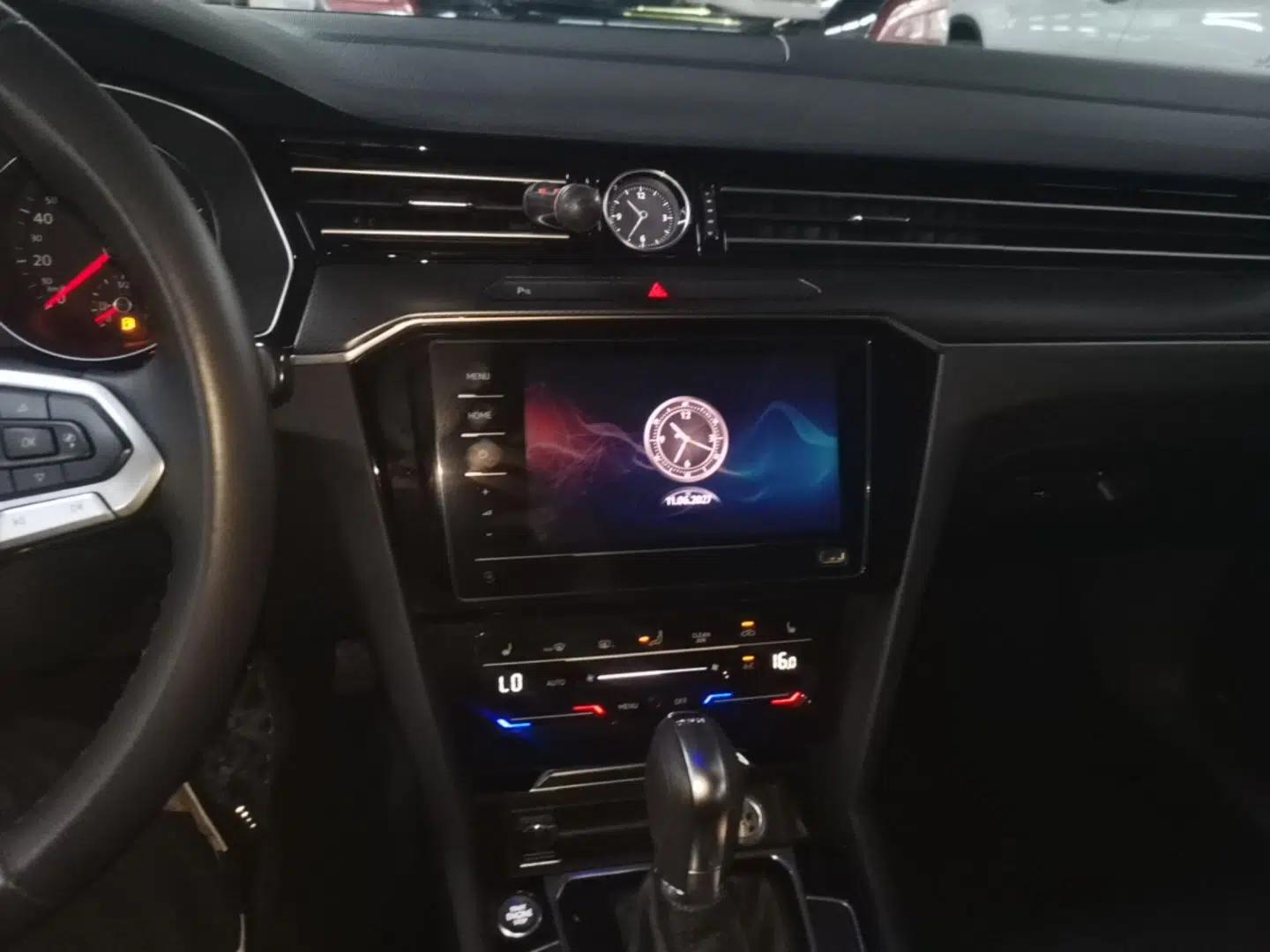 Volkswagen Magotan 2020 330TSI DSG Leading Model — миниатюра 15