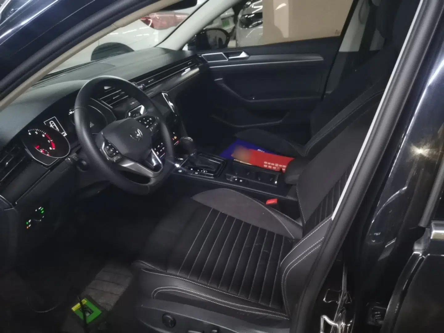 Volkswagen Magotan 2020 330TSI DSG Leading Model — миниатюра 17