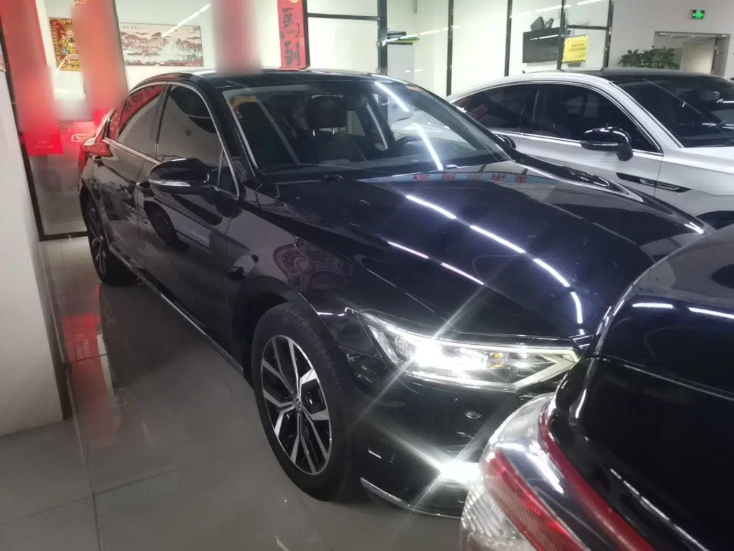 Volkswagen Magotan 2020 330TSI DSG Leading Model — миниатюра 3